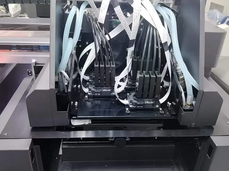 Industrial 2 to 4 printheads carriage configuration